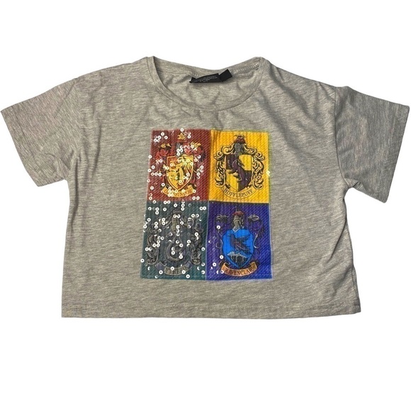 HOGWARTS HARRY POTTER CROPPED SHIRT- 4 HOUSES - Picture 1 of 4